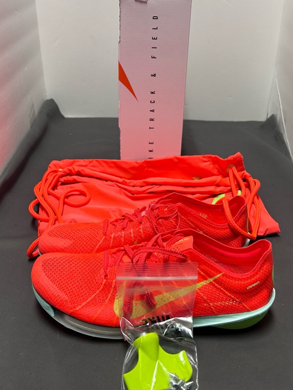 Nike Air Zoom Victory 2 Bright Crimson Lime Blast Men’s Size 8, 8.5 FD8411-600